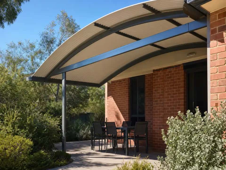 Edge of a dome patio roof meeting the side beam