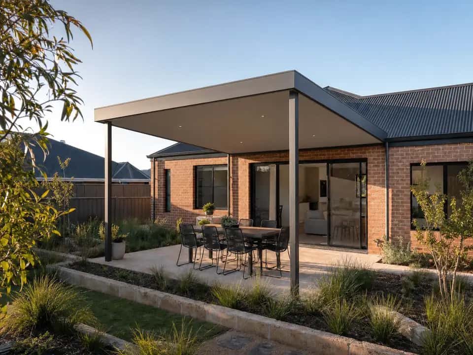Flat roof patio in a grey that matches the house roof